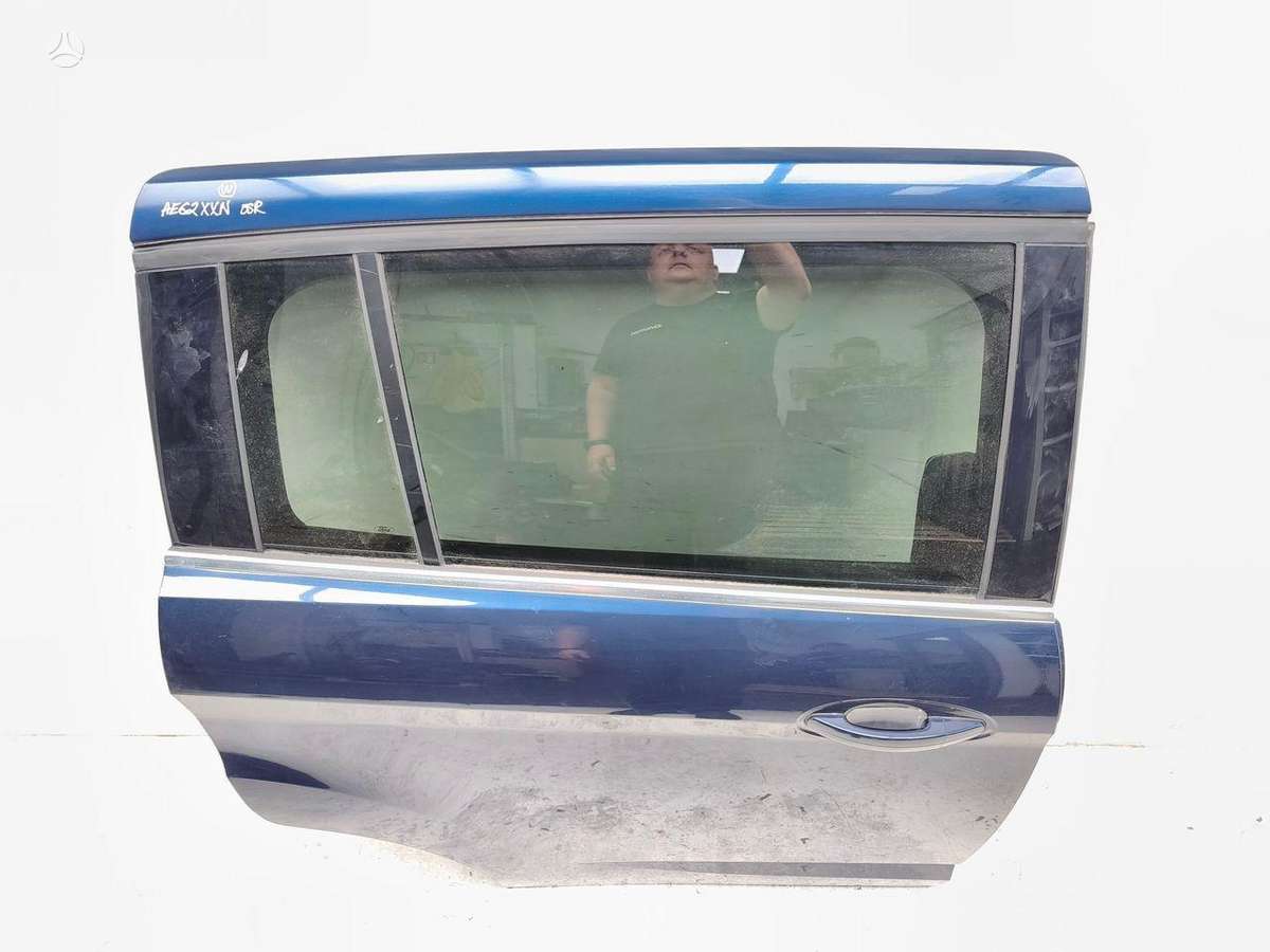 Ford C-MAX durys
