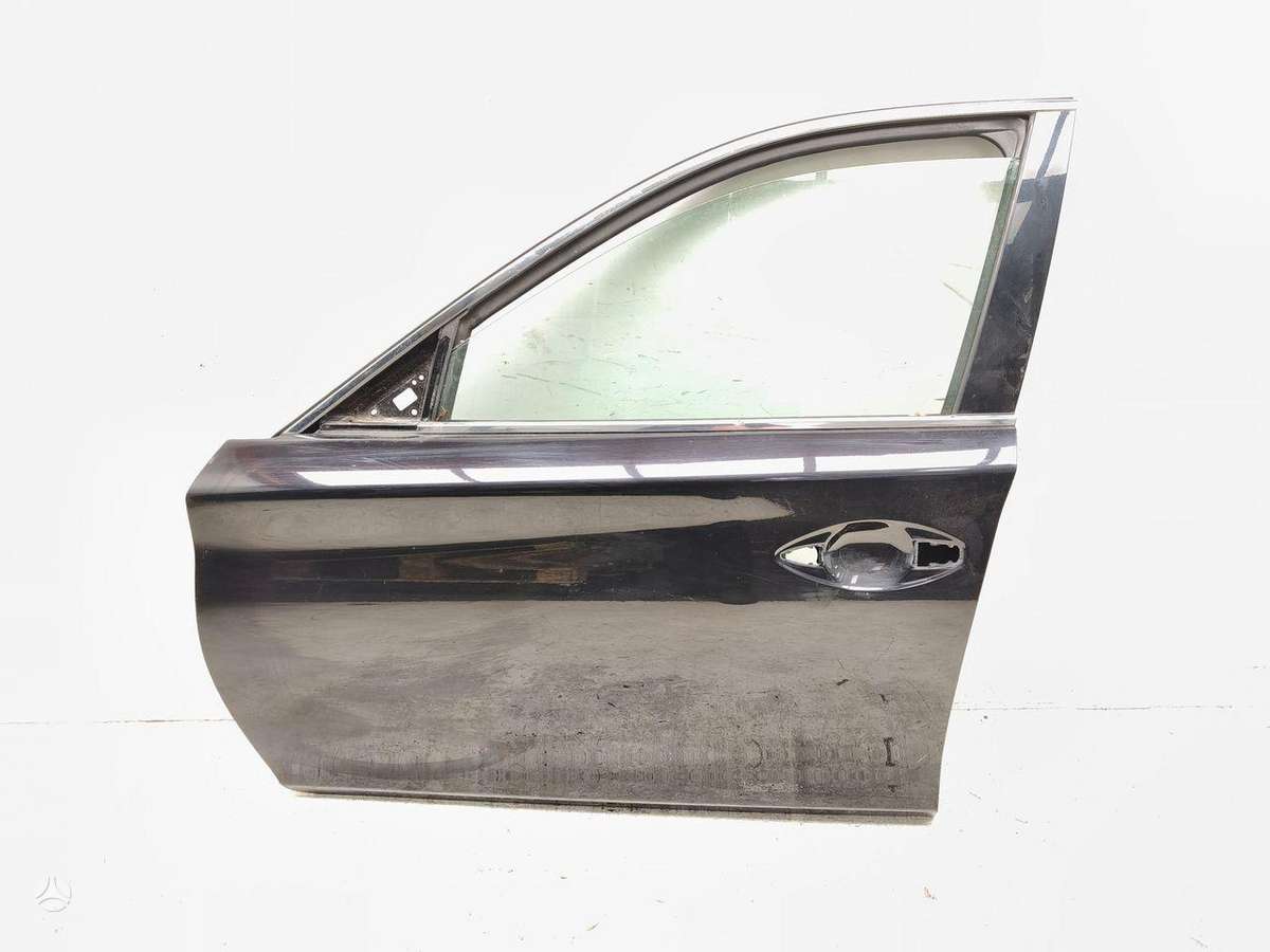Infiniti Q50 durvis