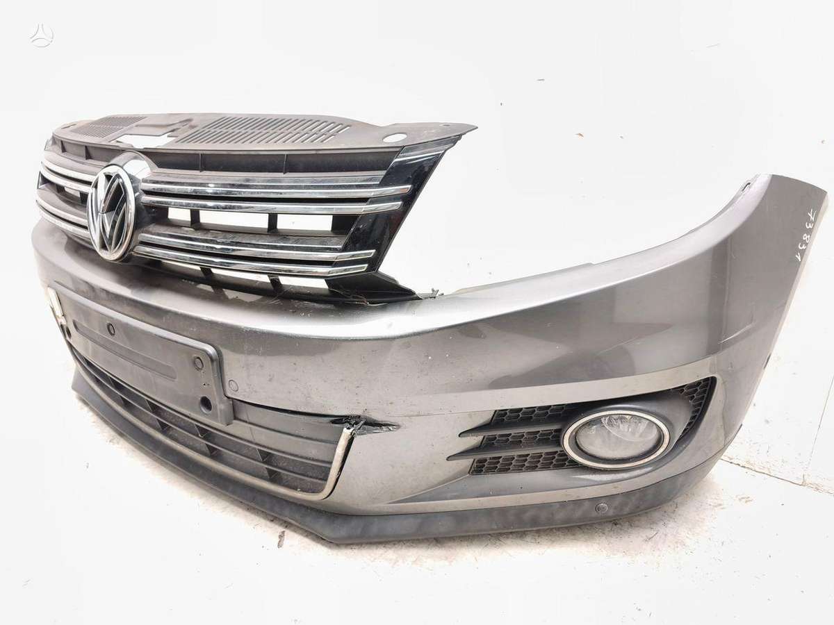 Volkswagen Tiguan bumpers