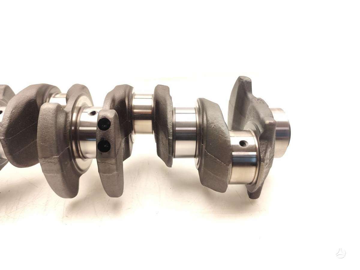 BMW 520, 7797977, crankshaft