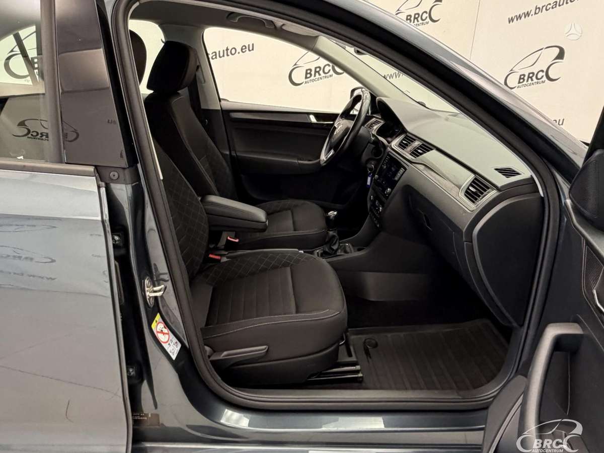 Skoda Rapid, 1.0 l., hatchback