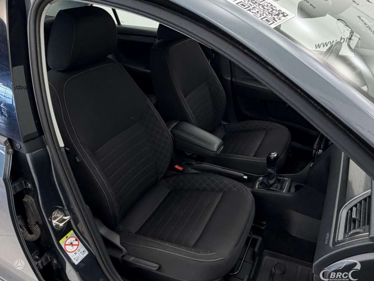 Skoda Rapid, 1.0 l., hatchback