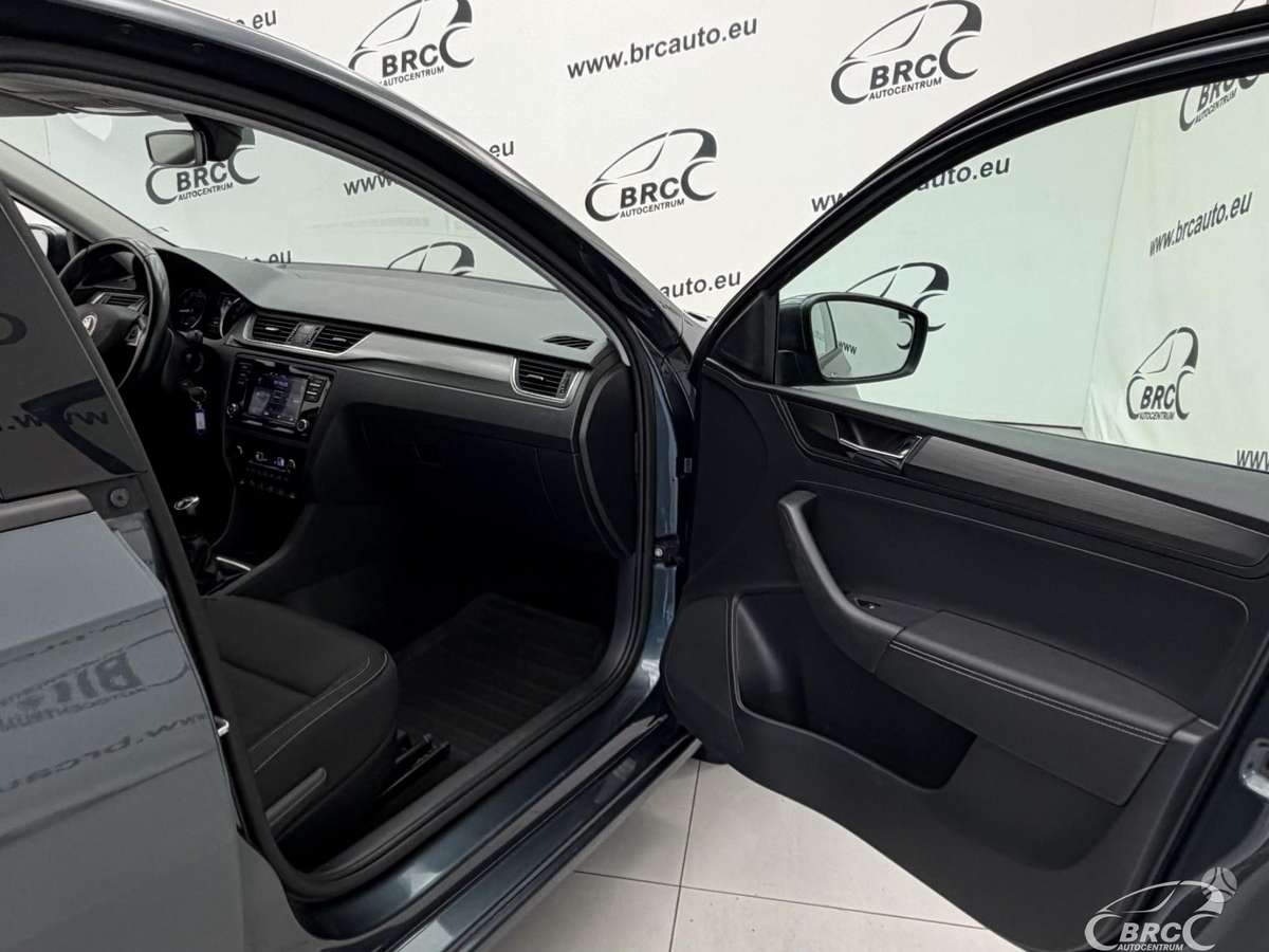Skoda Rapid, 1.0 l., hatchback