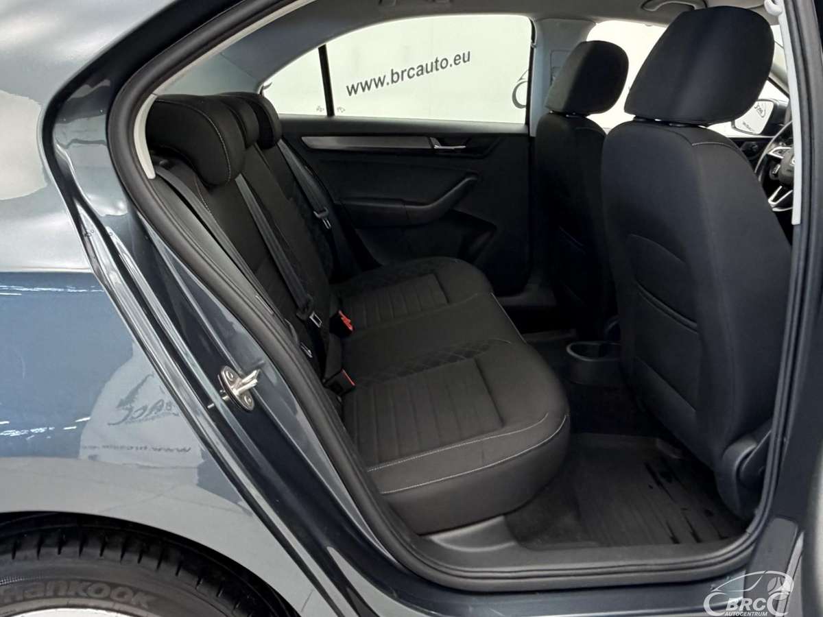 Skoda Rapid, 1.0 l., hatchback