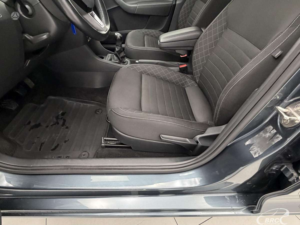 Skoda Rapid, 1.0 l., hatchback
