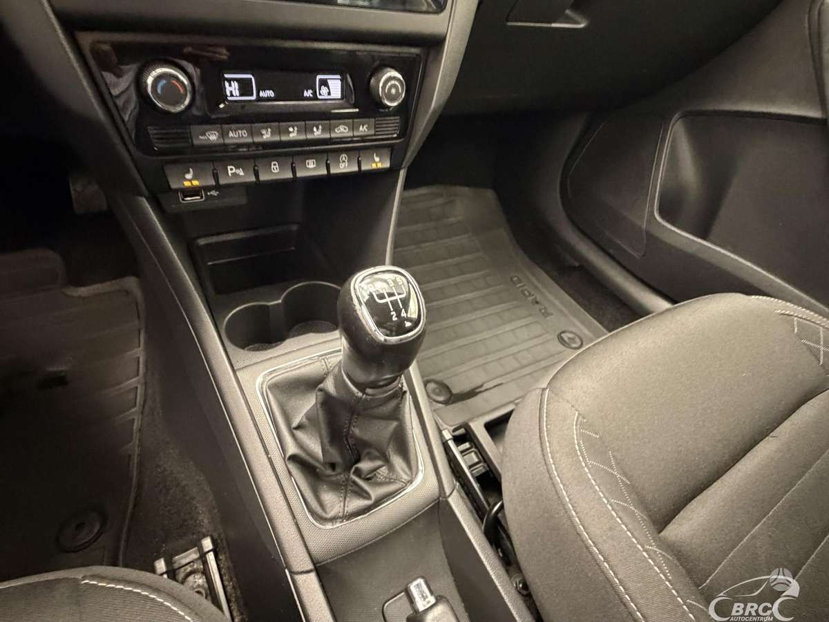 Skoda Rapid, 1.0 l., hatchback