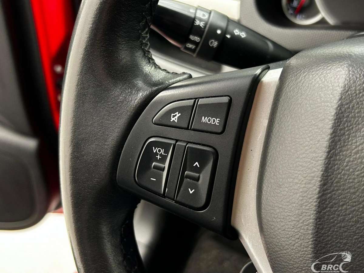 Suzuki Swift, 1.2 l., Хэтчбек