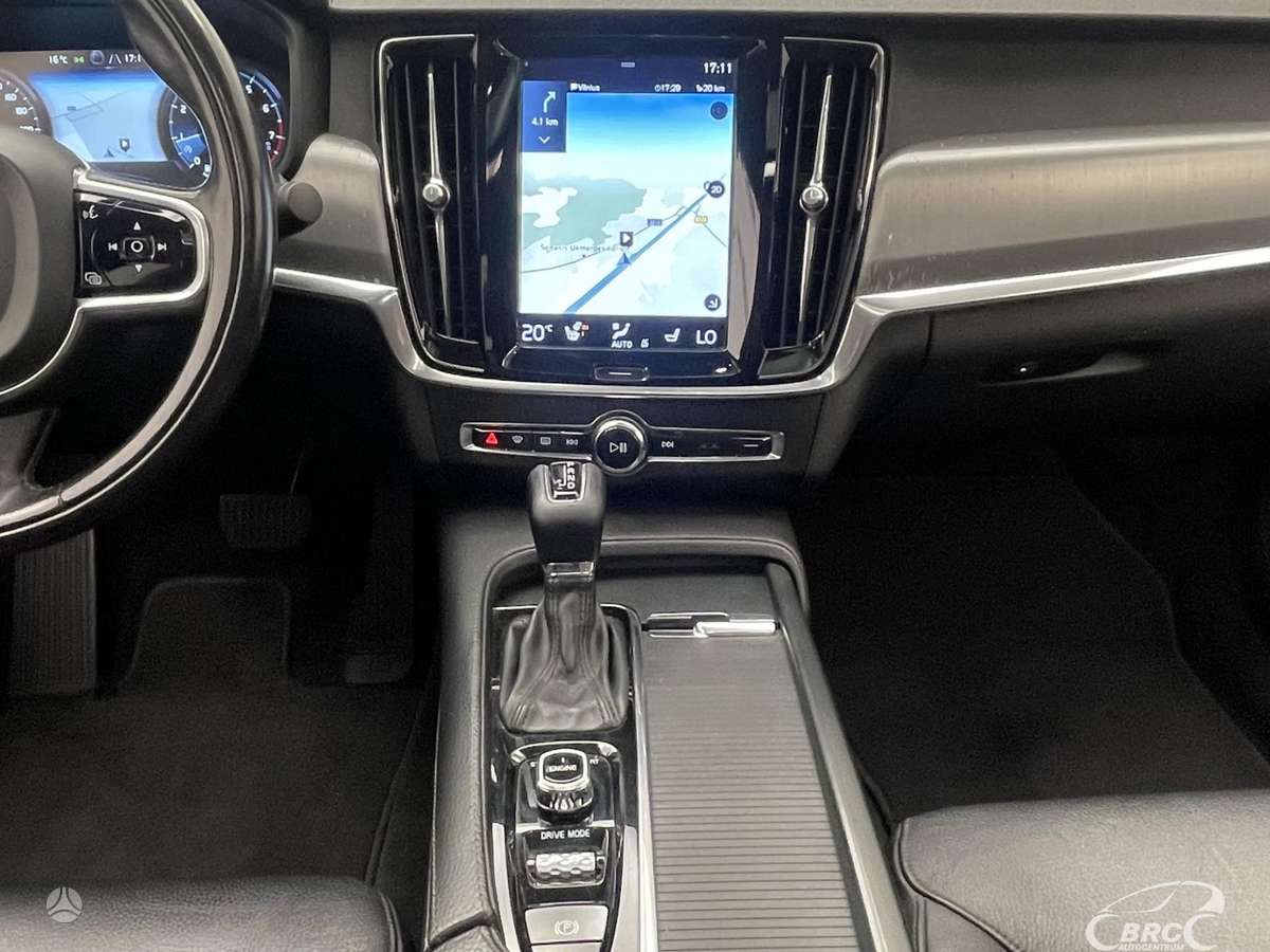 Volvo S90, 2.0 l., Седан