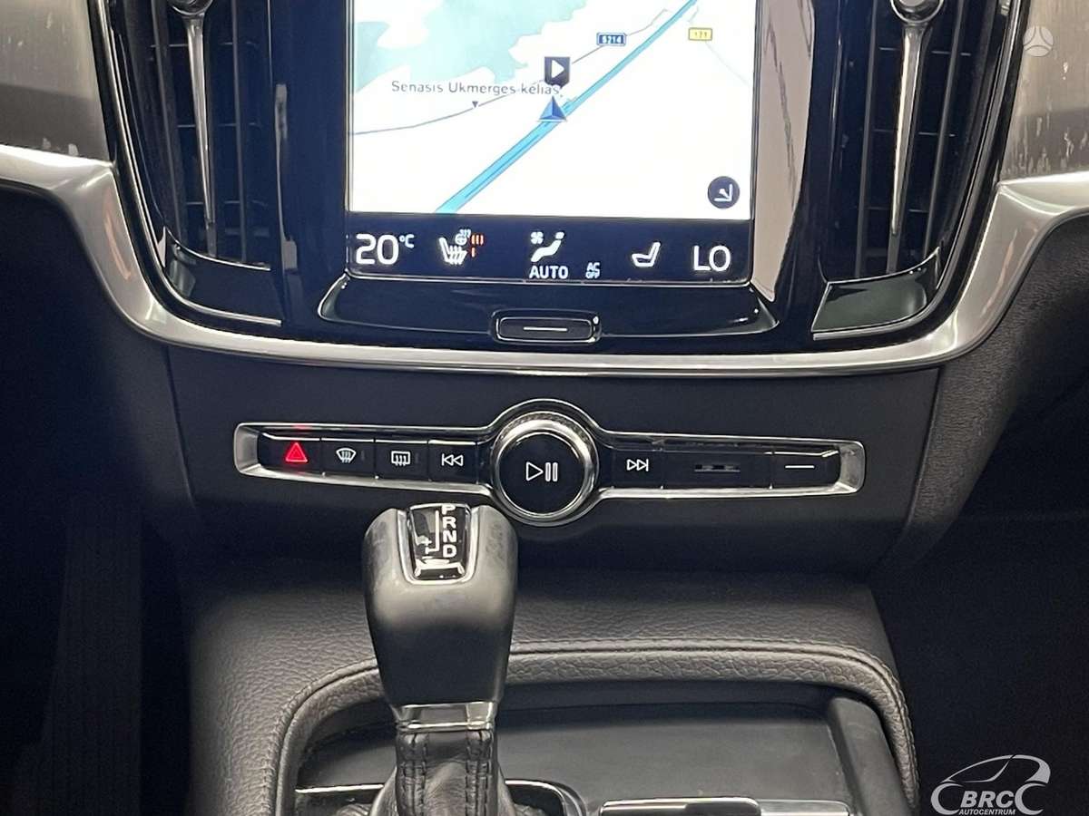 Volvo S90, 2.0 l., Седан