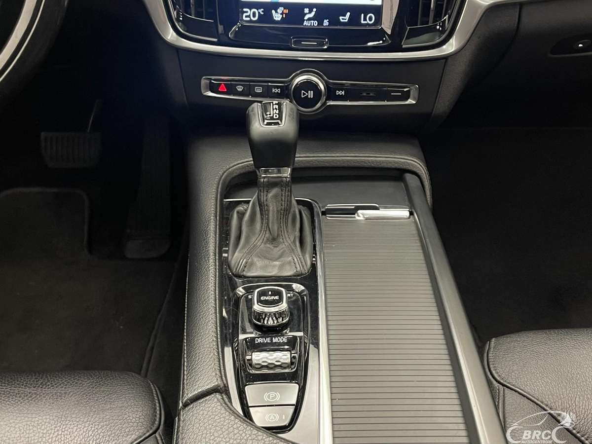 Volvo S90, 2.0 l., Седан