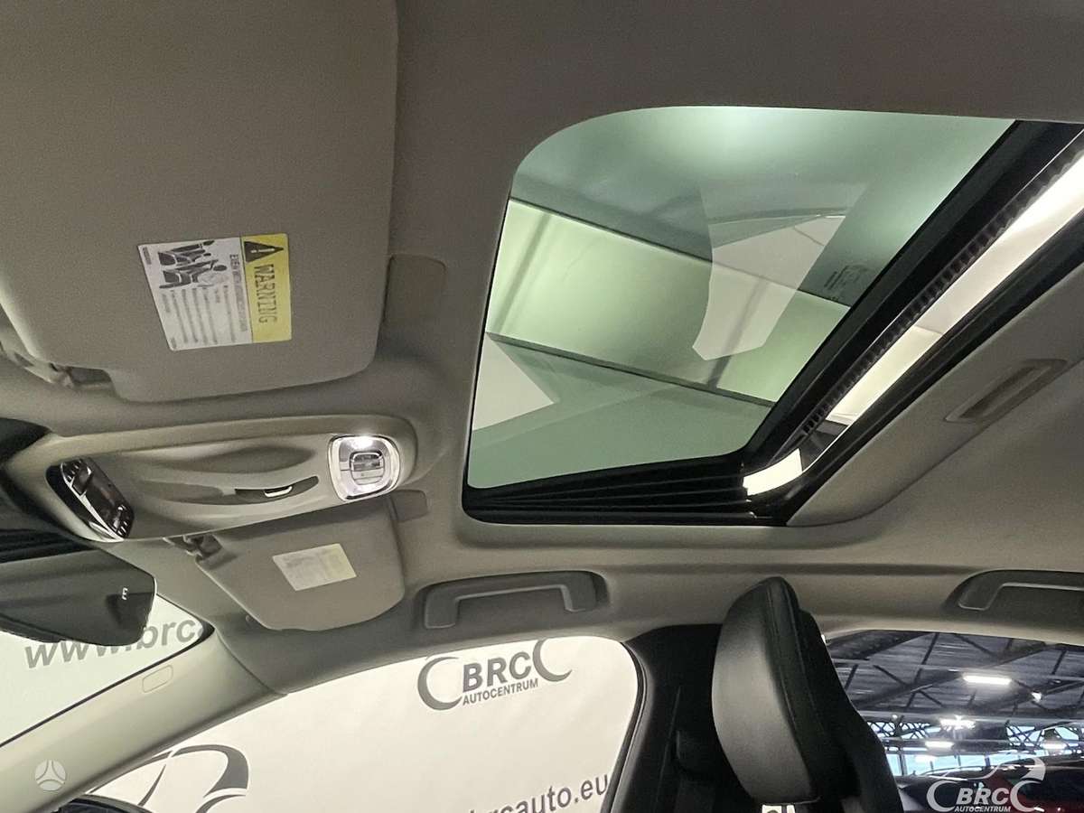 Volvo S90, 2.0 l., Седан