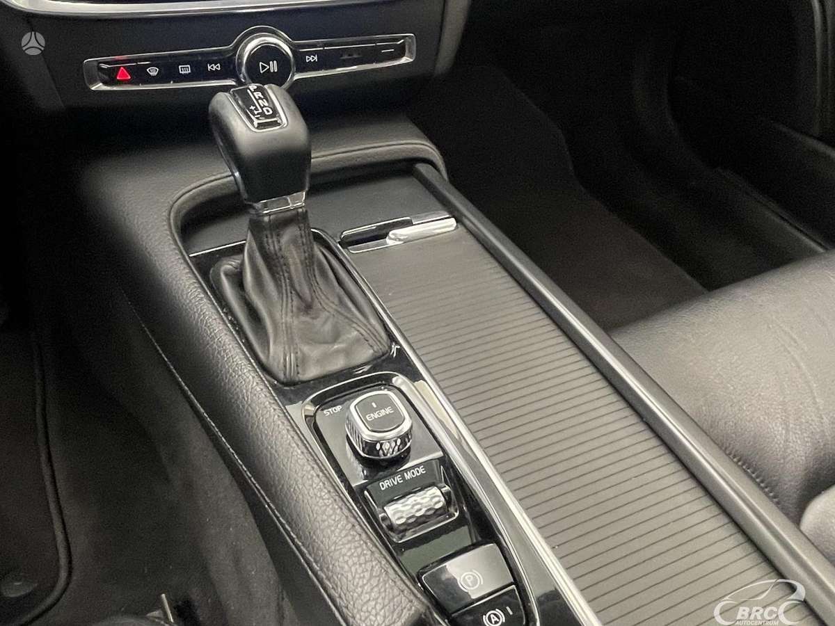 Volvo S90, 2.0 l., Седан