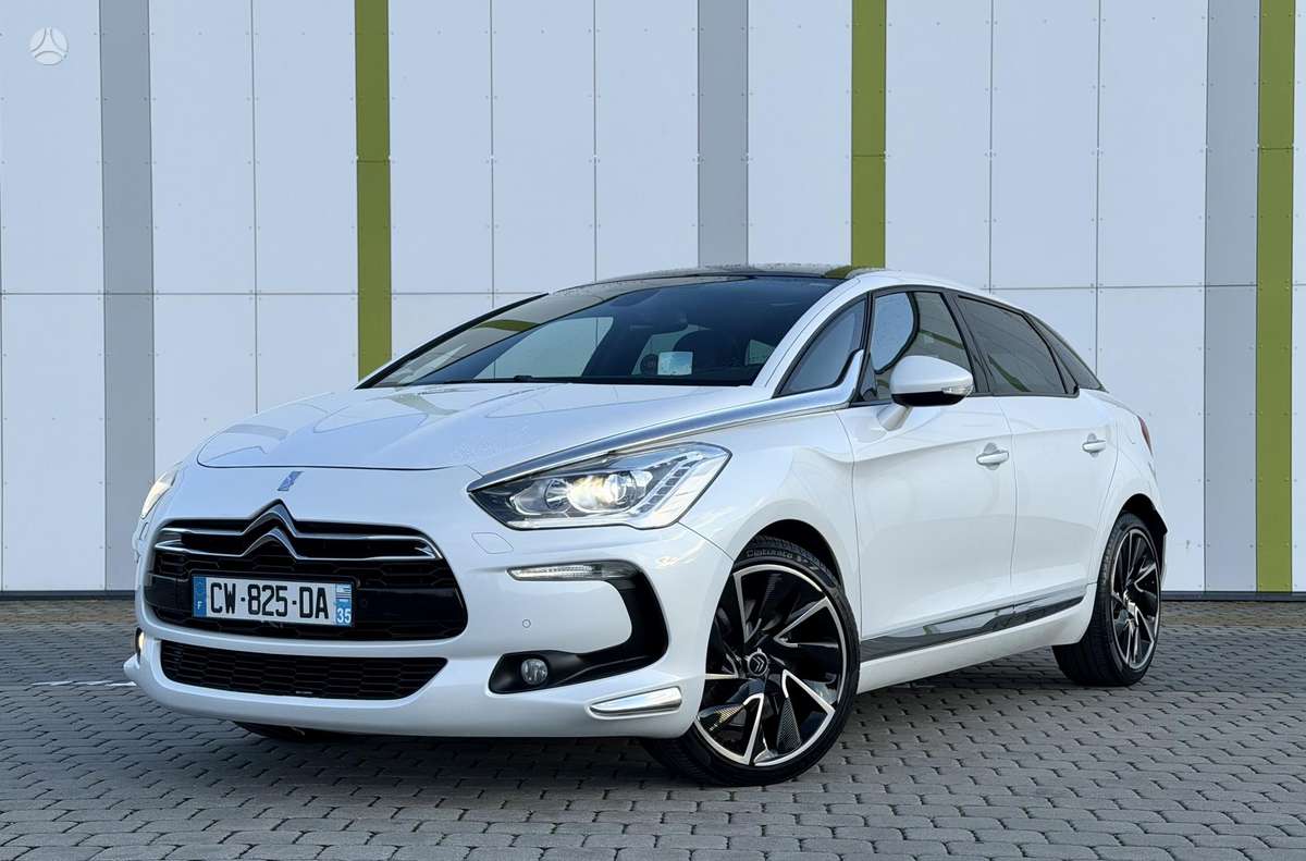 Citroen DS5, 2.0 l., Хэтчбек