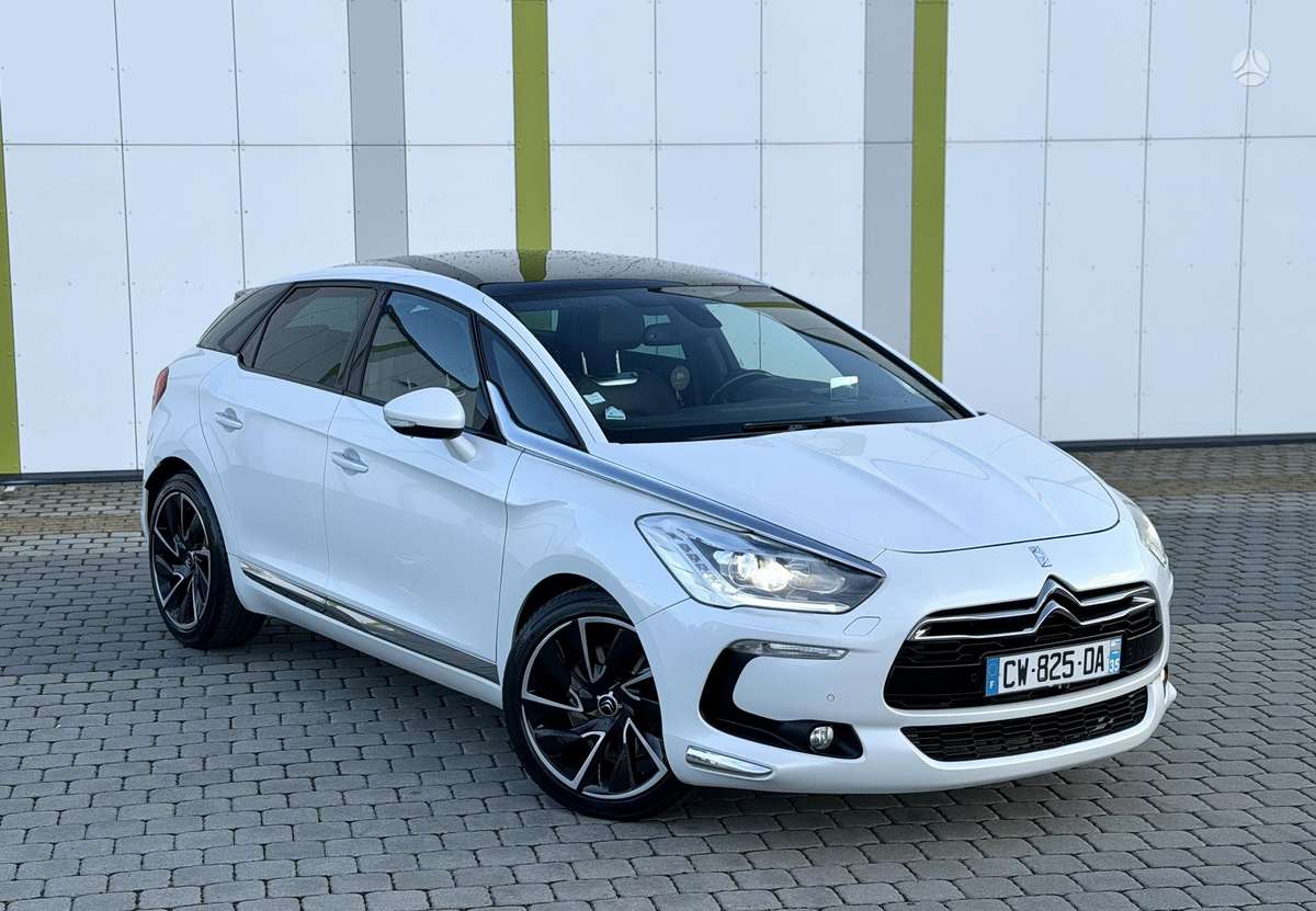 Citroen DS5, 2.0 l., Хэтчбек