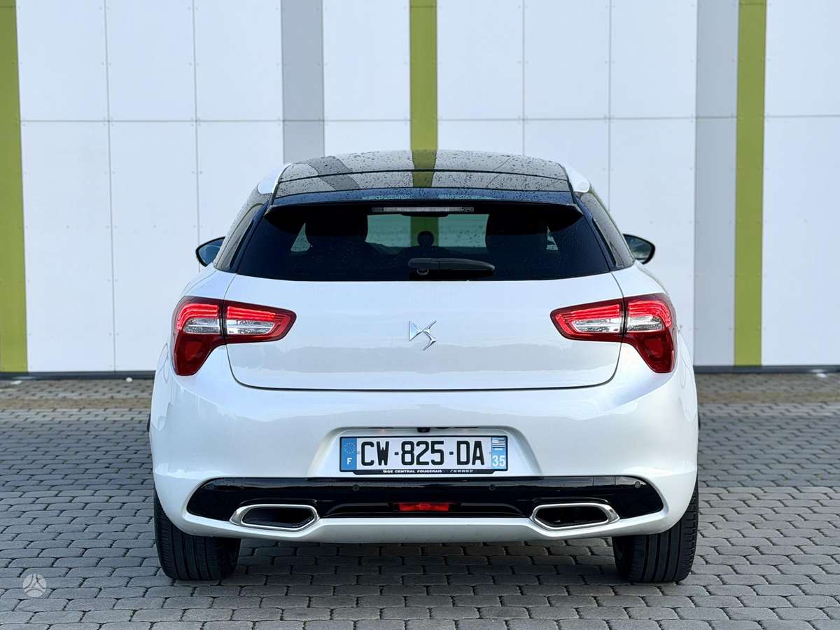 Citroen DS5, 2.0 l., Хэтчбек