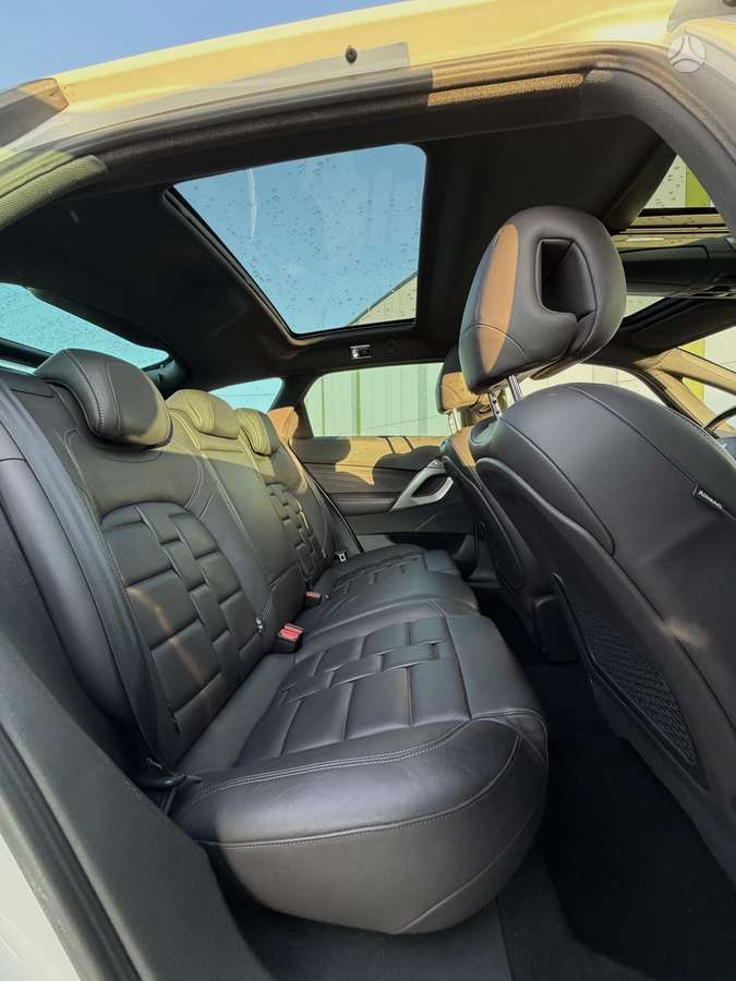 Citroen DS5, 2.0 l., Хэтчбек