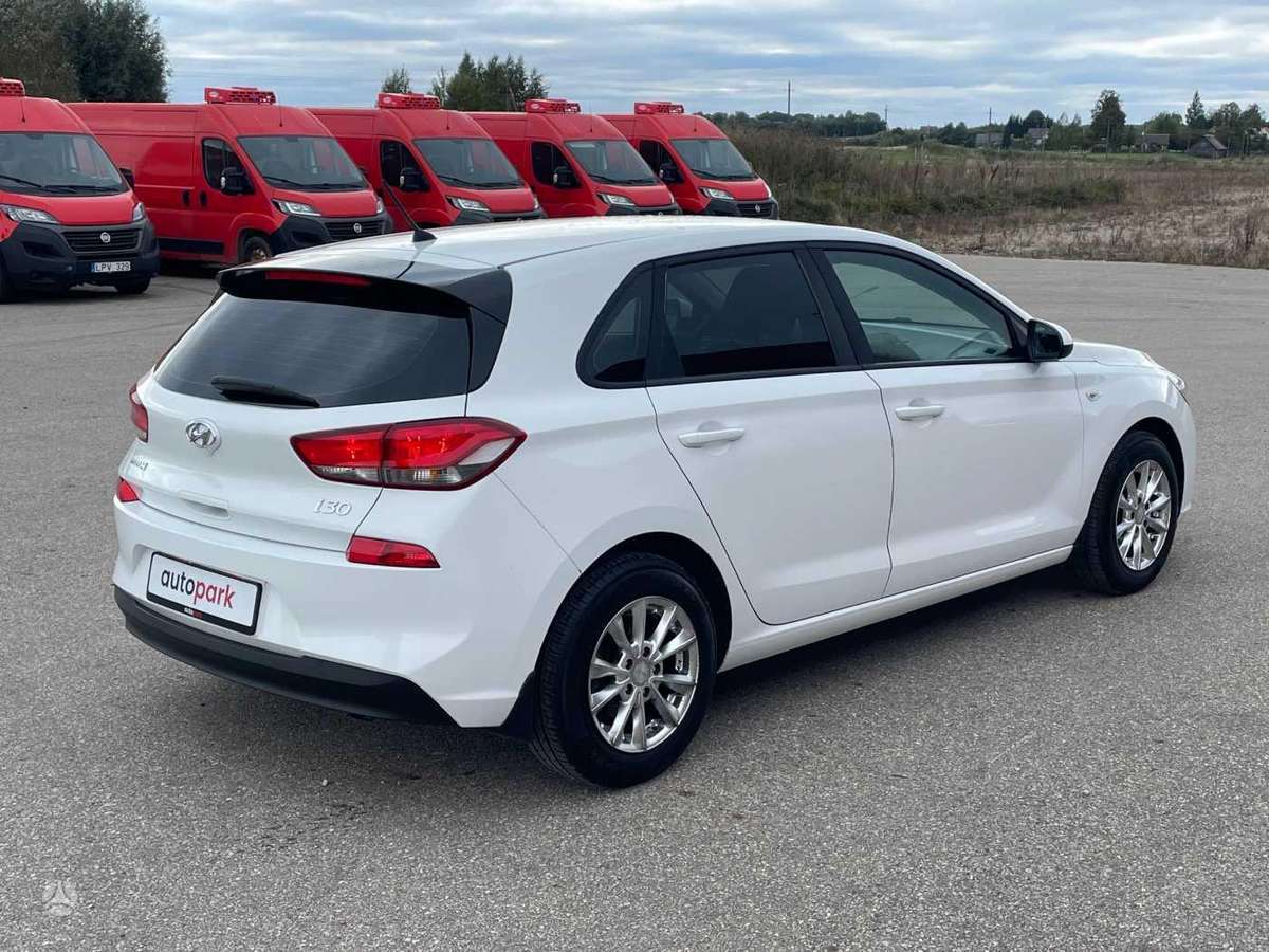 Hyundai i30, 1.4 l., hatchback