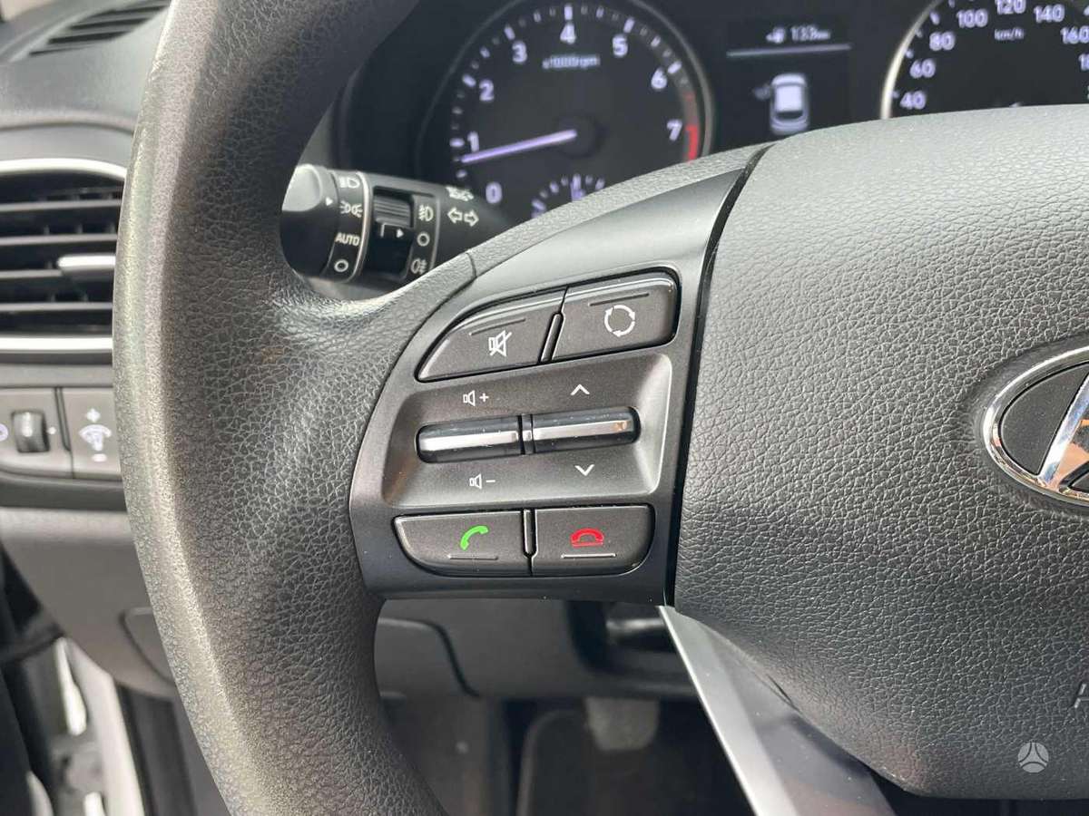 Hyundai i30, 1.4 l., hatchback