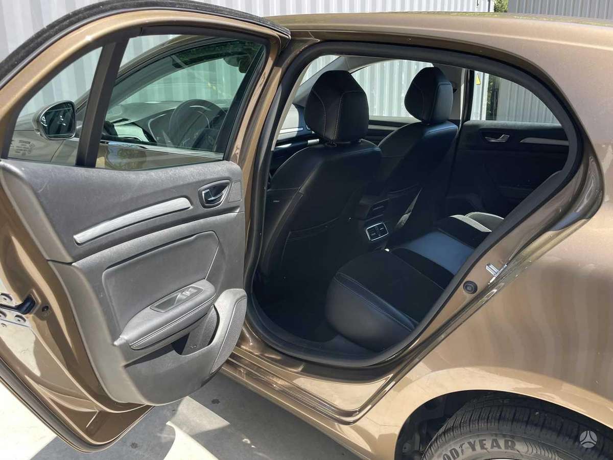 Renault Megane, 1.2 l., Хэтчбек