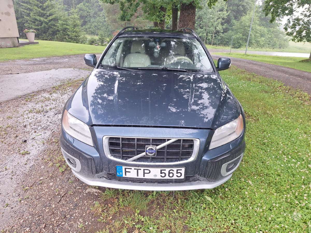 Volvo XC70