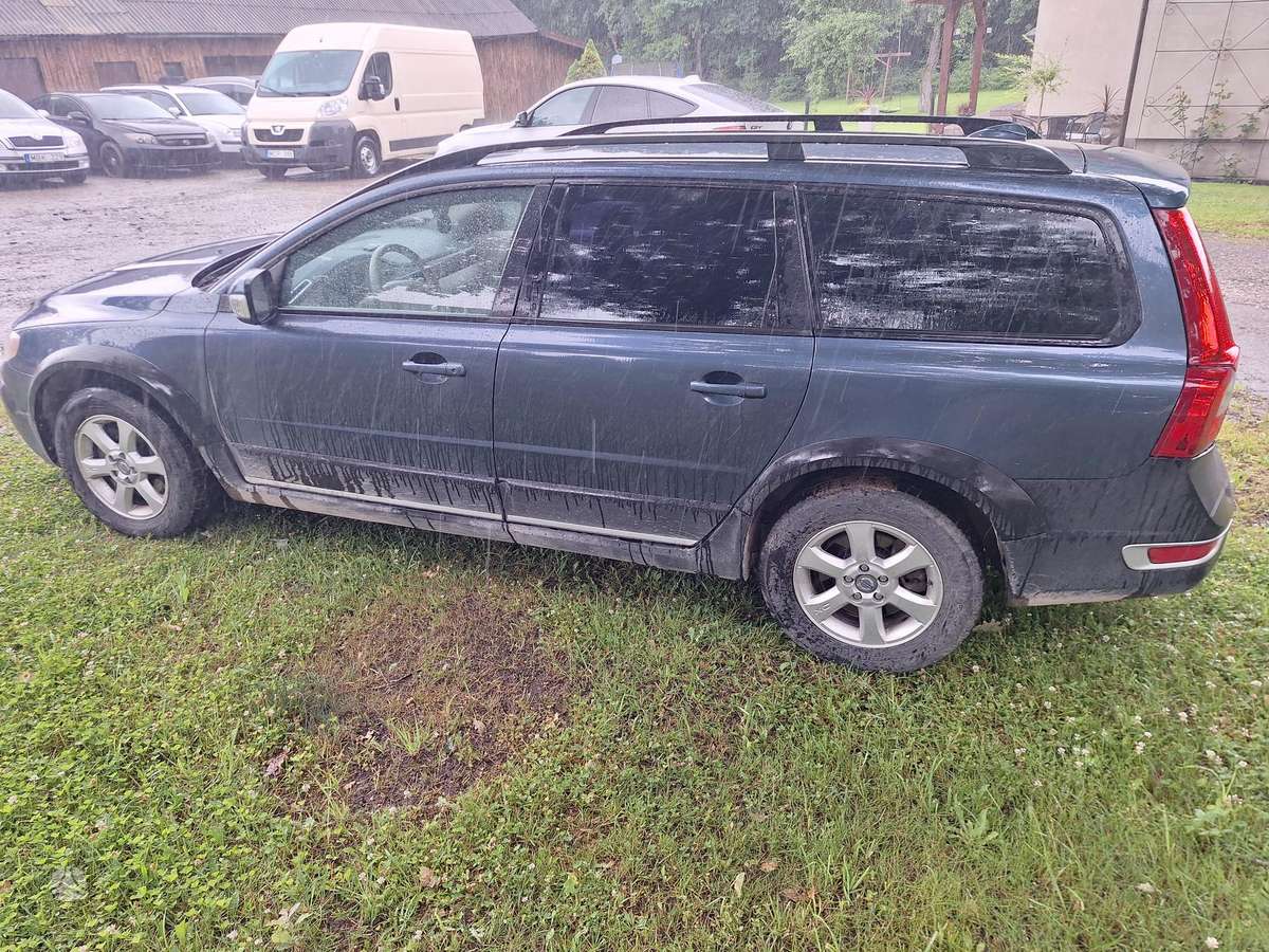Volvo XC70