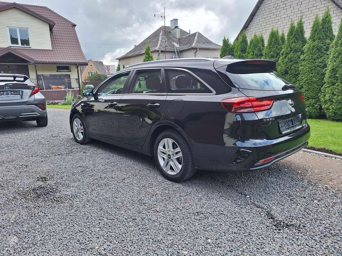 Kia Ceed, 1.6 l., Универсал