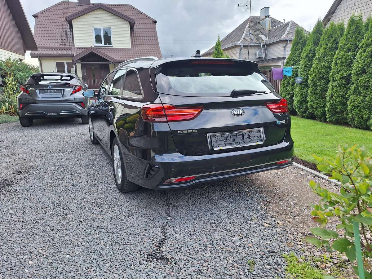 Kia Ceed, 1.6 l., Универсал