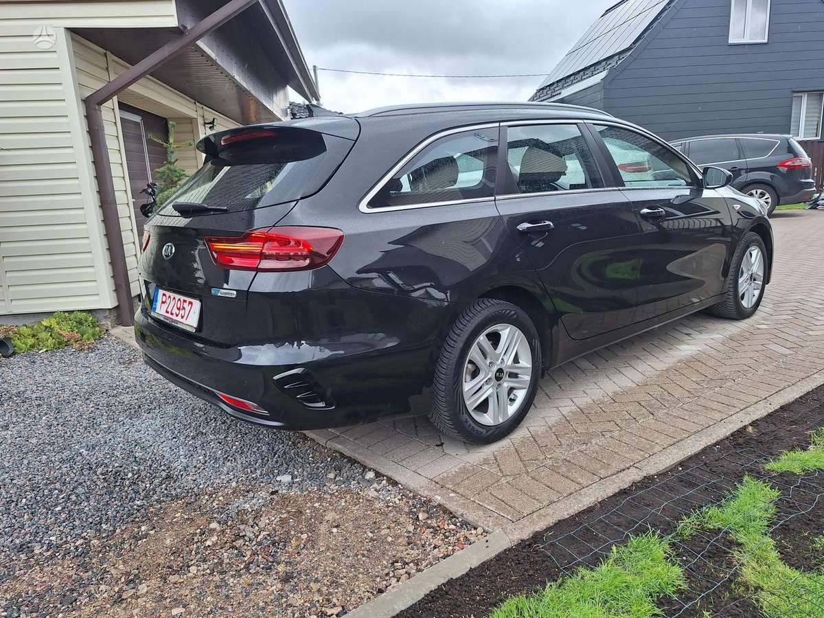 Kia Ceed, 1.6 l., Универсал
