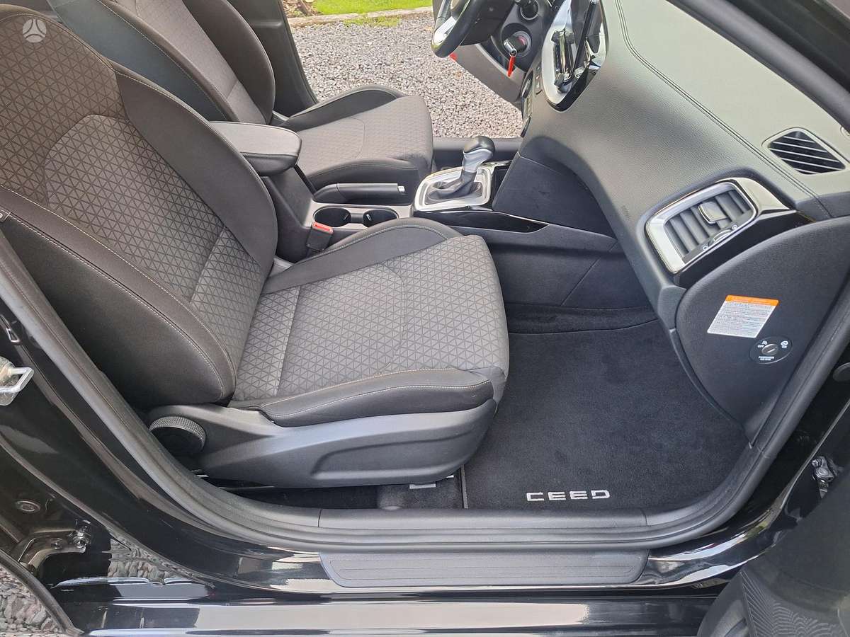 Kia Ceed, 1.6 l., Универсал