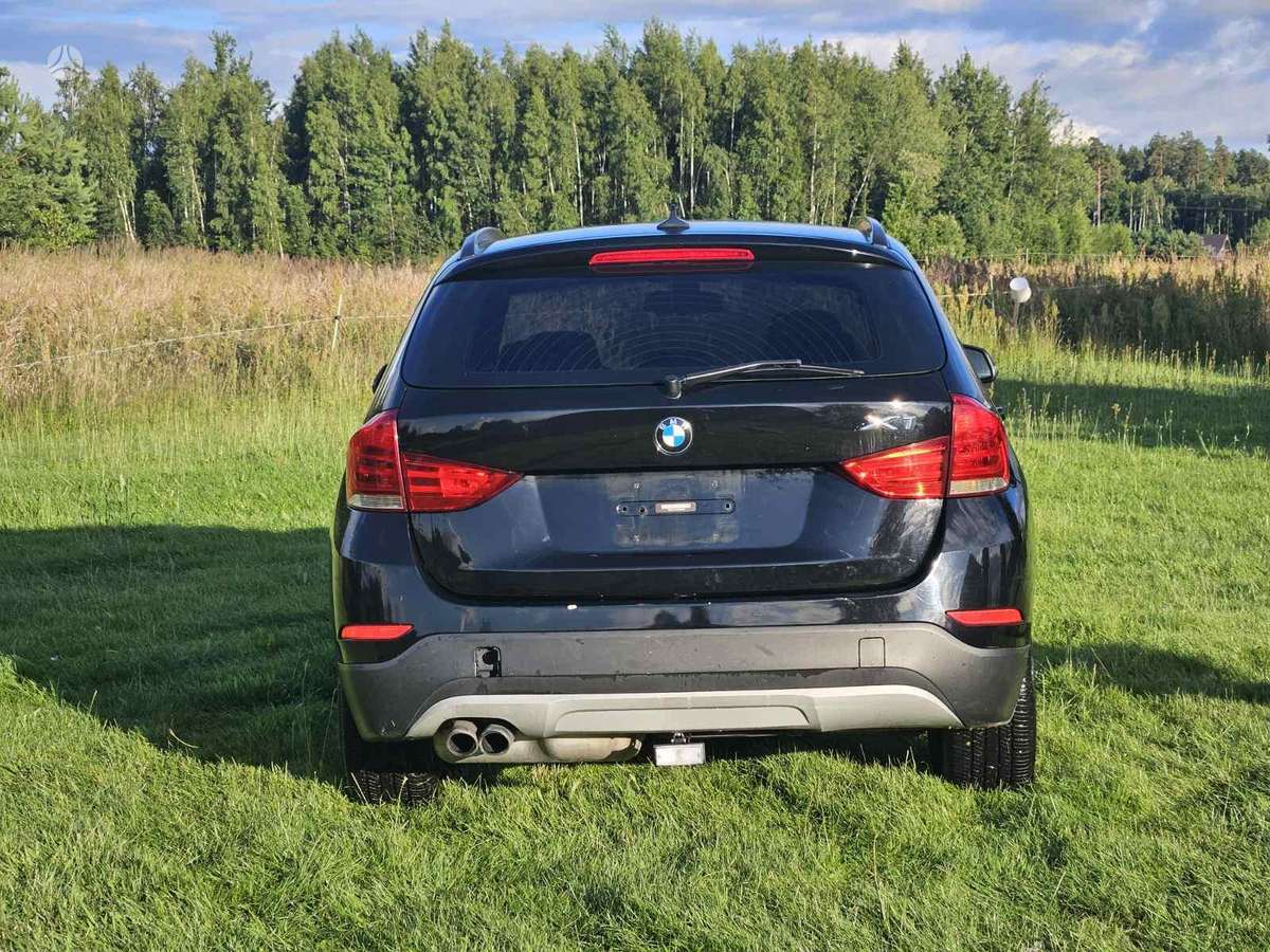BMW X1, 2.0 l., hatchback