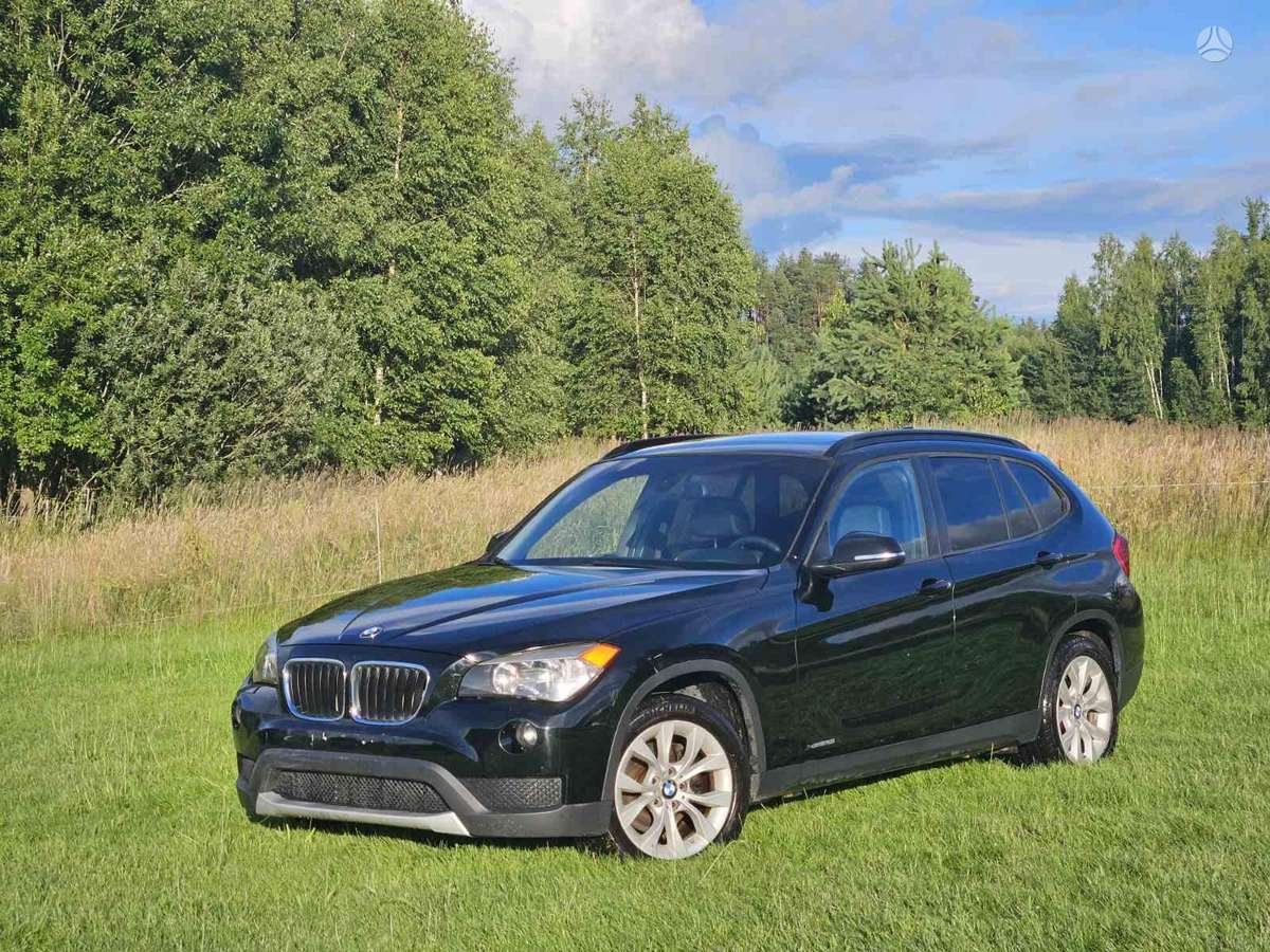 BMW X1, 2.0 l., hatchback