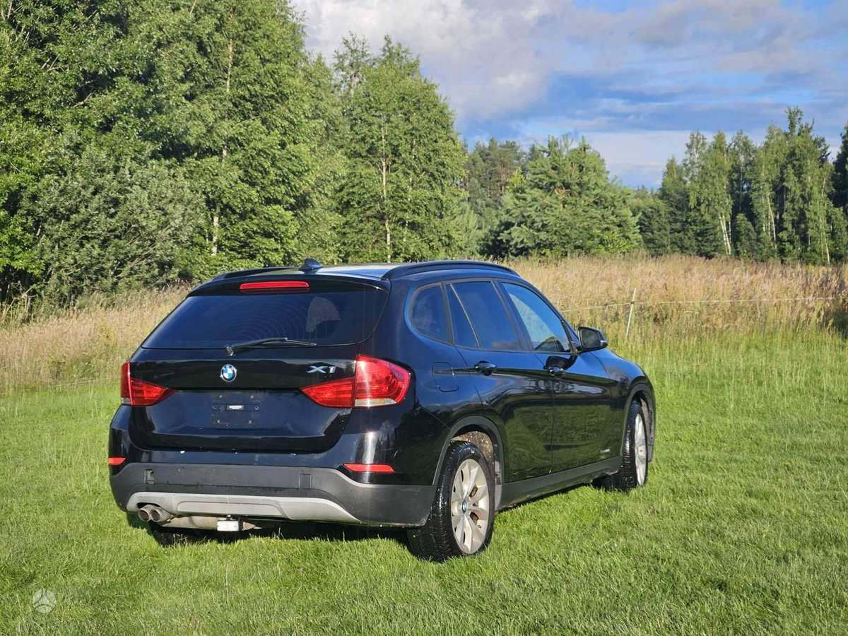 BMW X1, 2.0 l., Хэтчбек