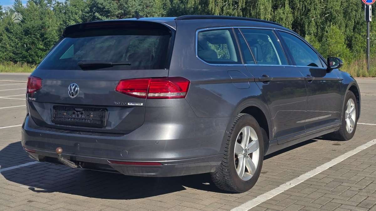 Volkswagen Passat, 2.0 l., Универсал