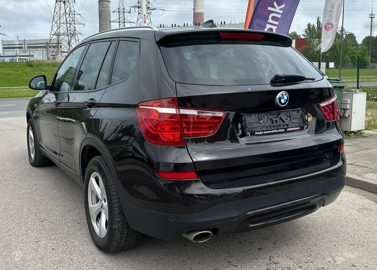 BMW X3, 2.0 l., mpv / minivan