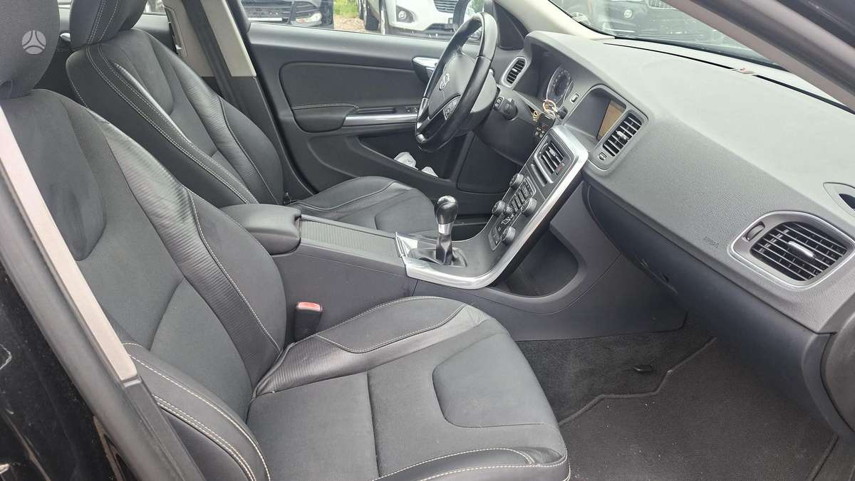 Volvo V60, 1.6 l., Универсал