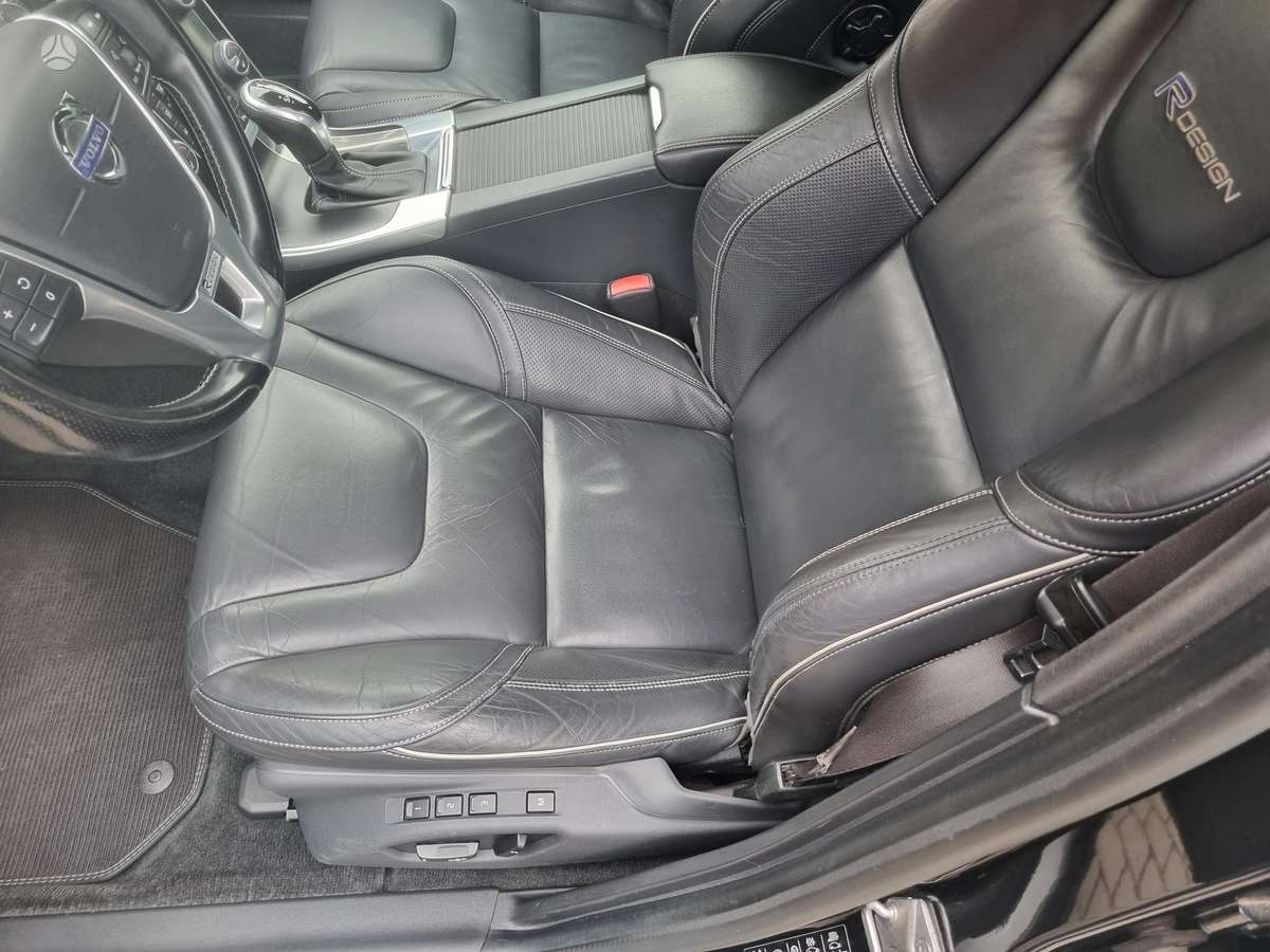 Volvo V60, 2.0 l., wagon
