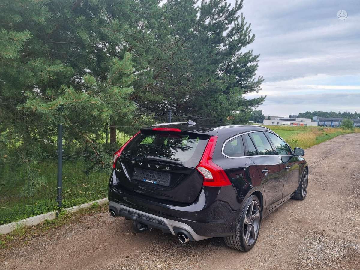 Volvo V60, 2.0 l., Универсал