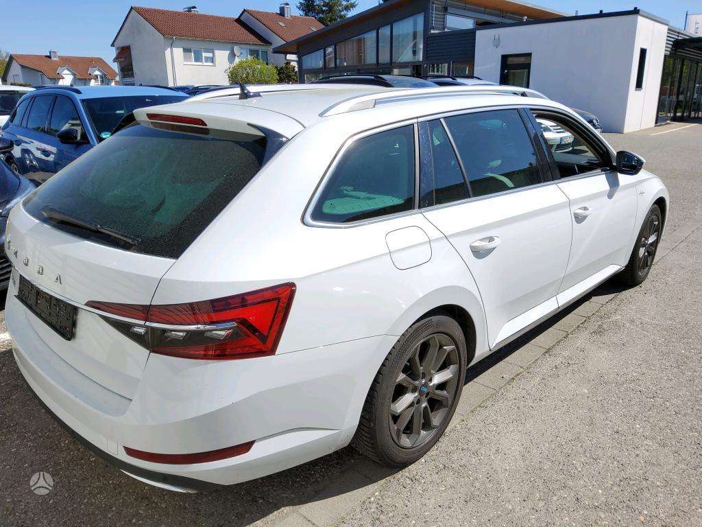 Skoda Superb, 2.0 l., Универсал