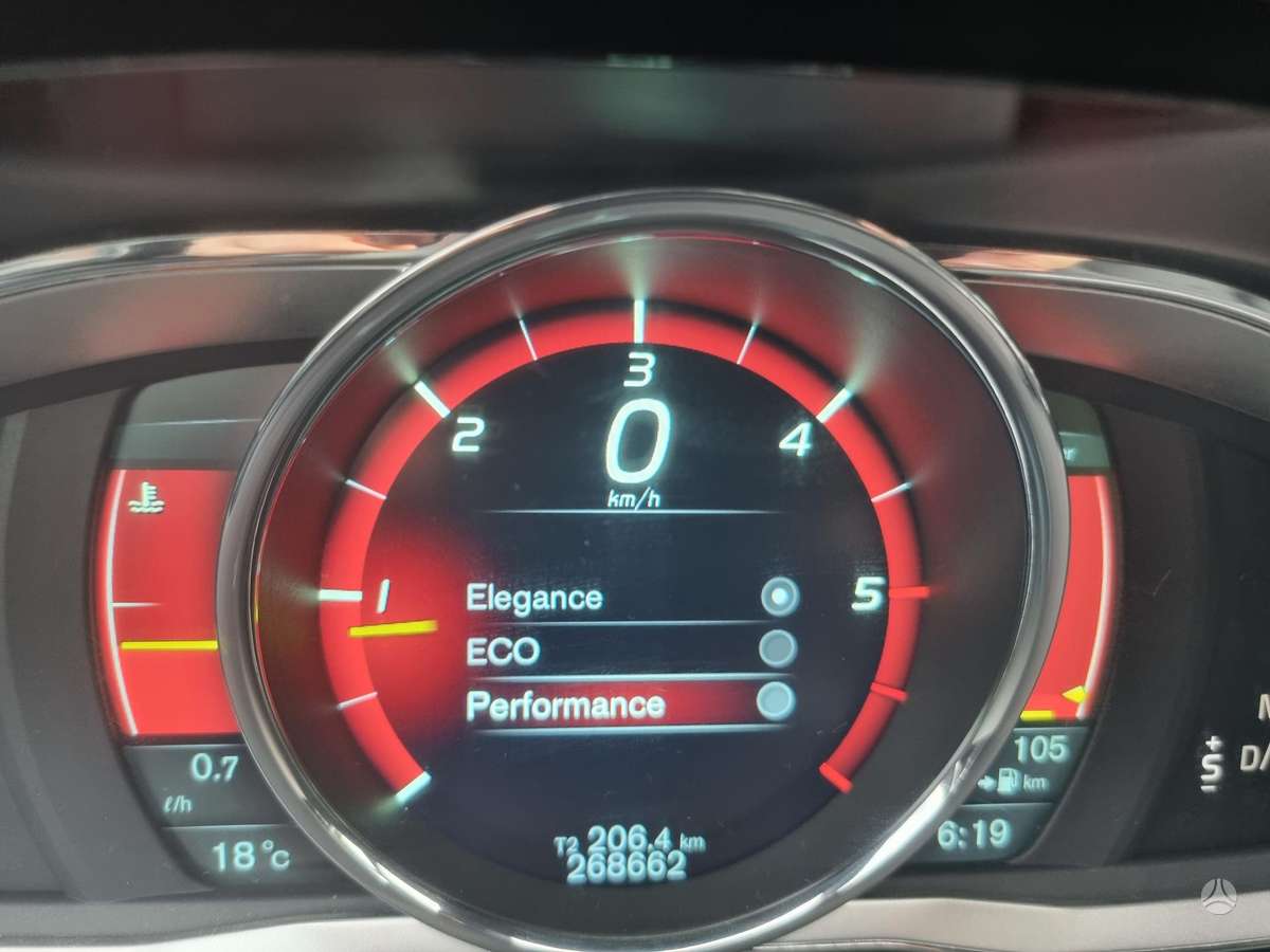Volvo V60, 2.0 l., Универсал