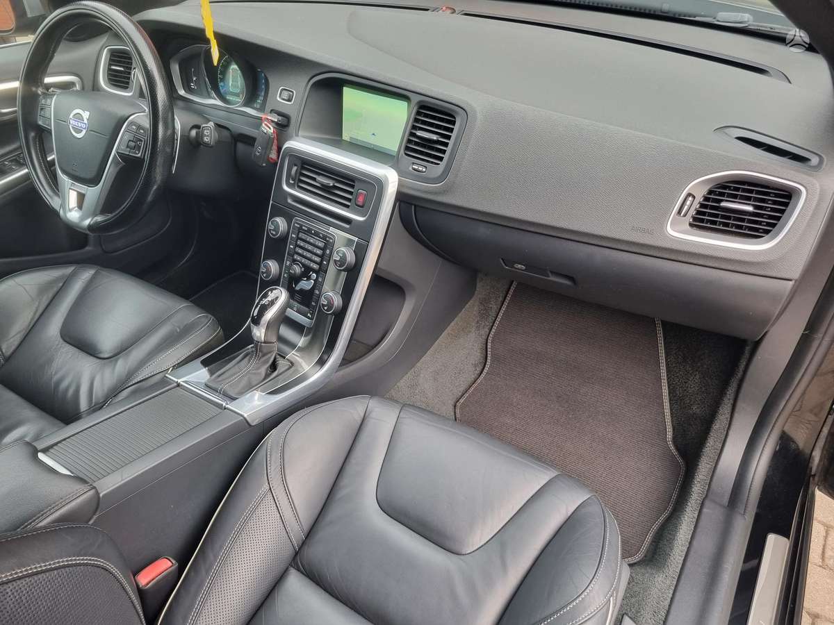 Volvo V60, 2.0 l., wagon