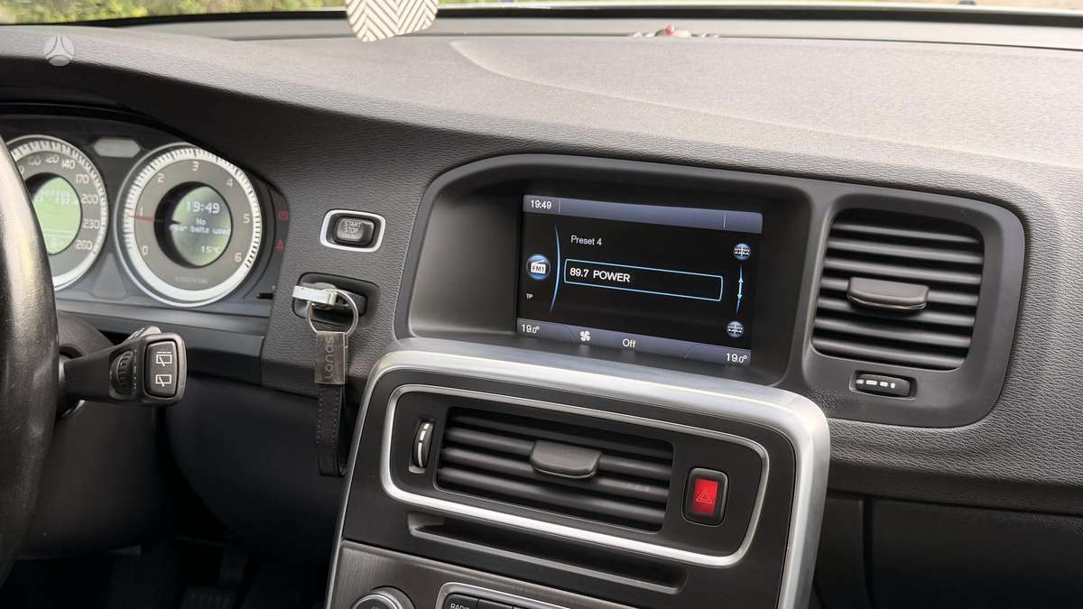 Volvo V60, 1.6 l., wagon