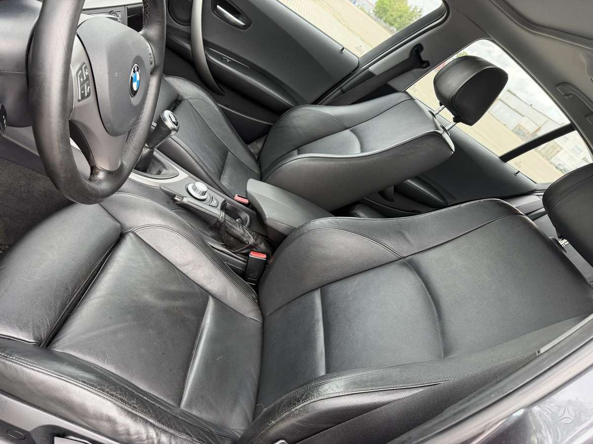 BMW 120, 2.0 l., hatchback