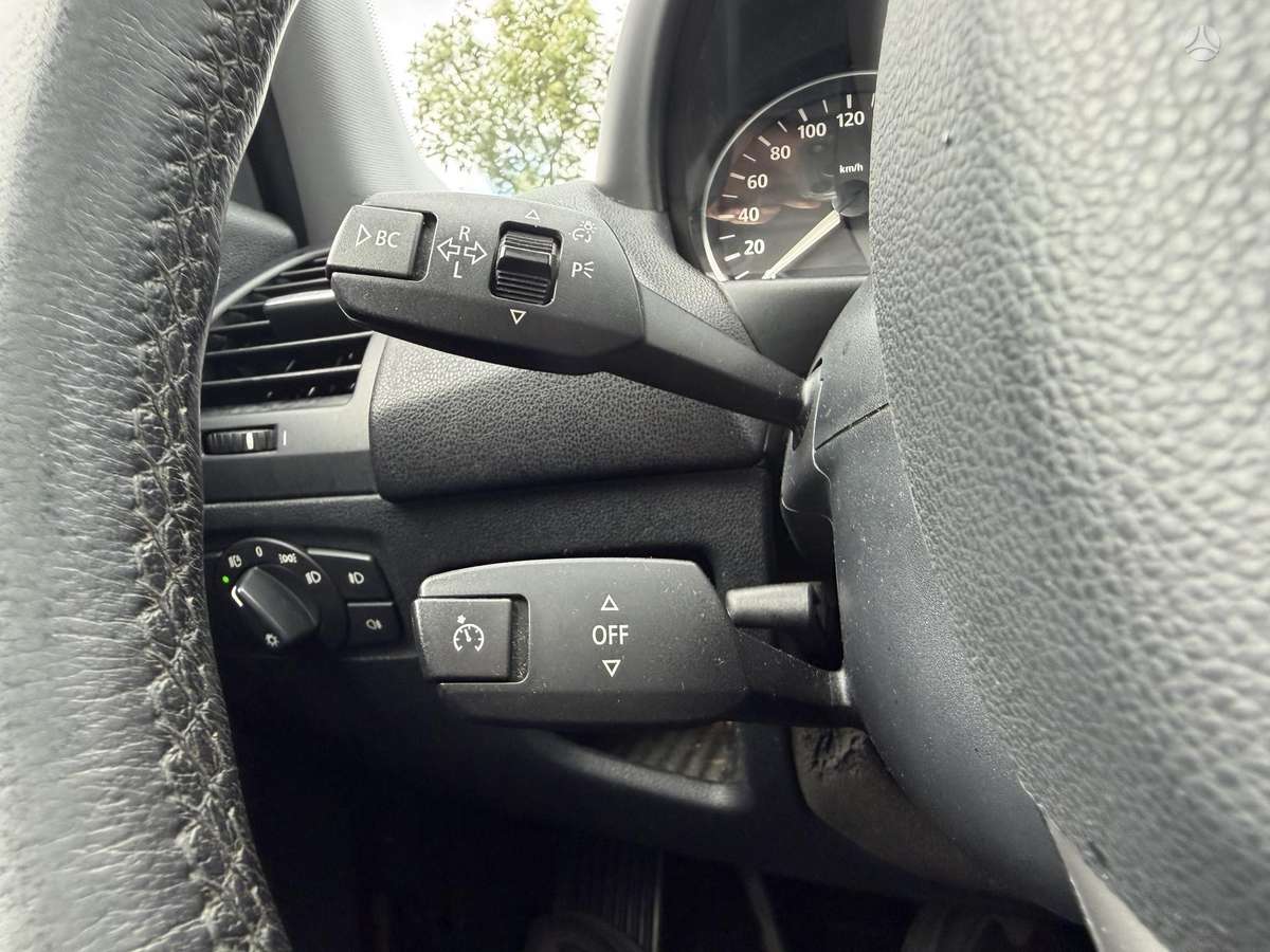 BMW 120, 2.0 l., hatchback