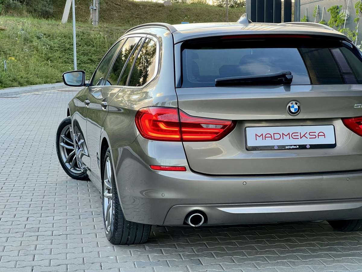 BMW 520, 2.0 l., wagon