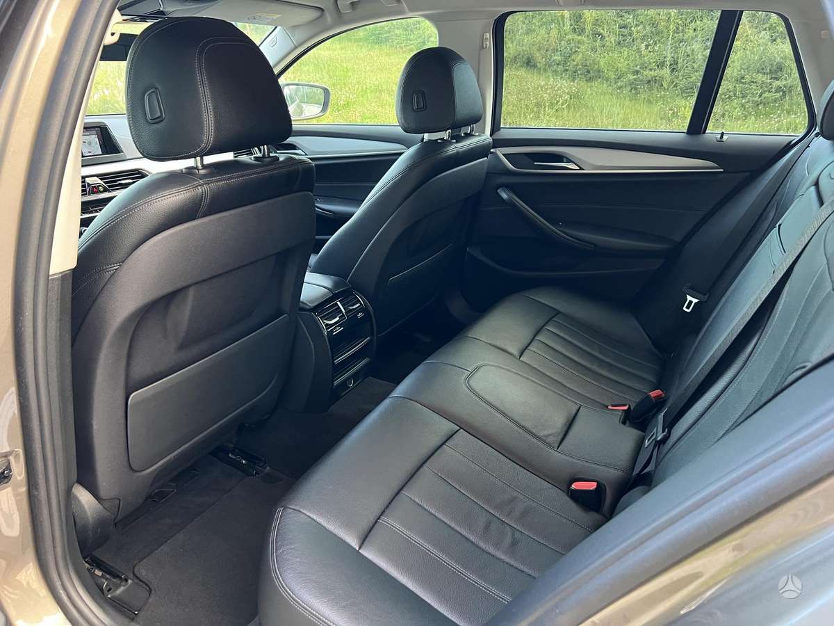BMW 520, 2.0 l., wagon