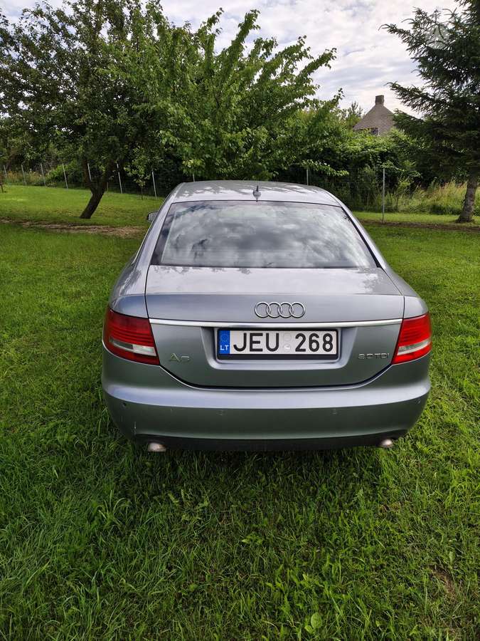 Audi A6, 2.0 l., Седан