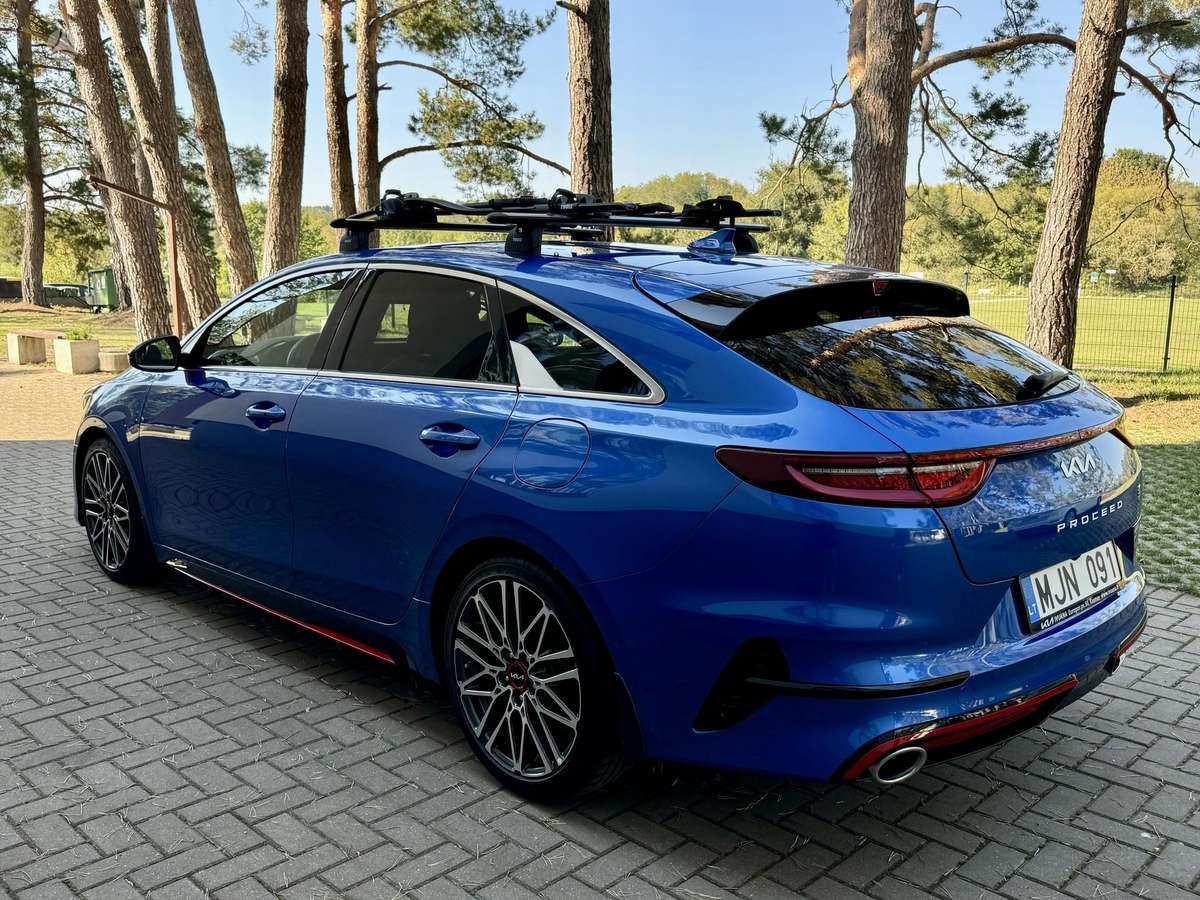 Kia ProCeed, 1.6 l., Хэтчбек