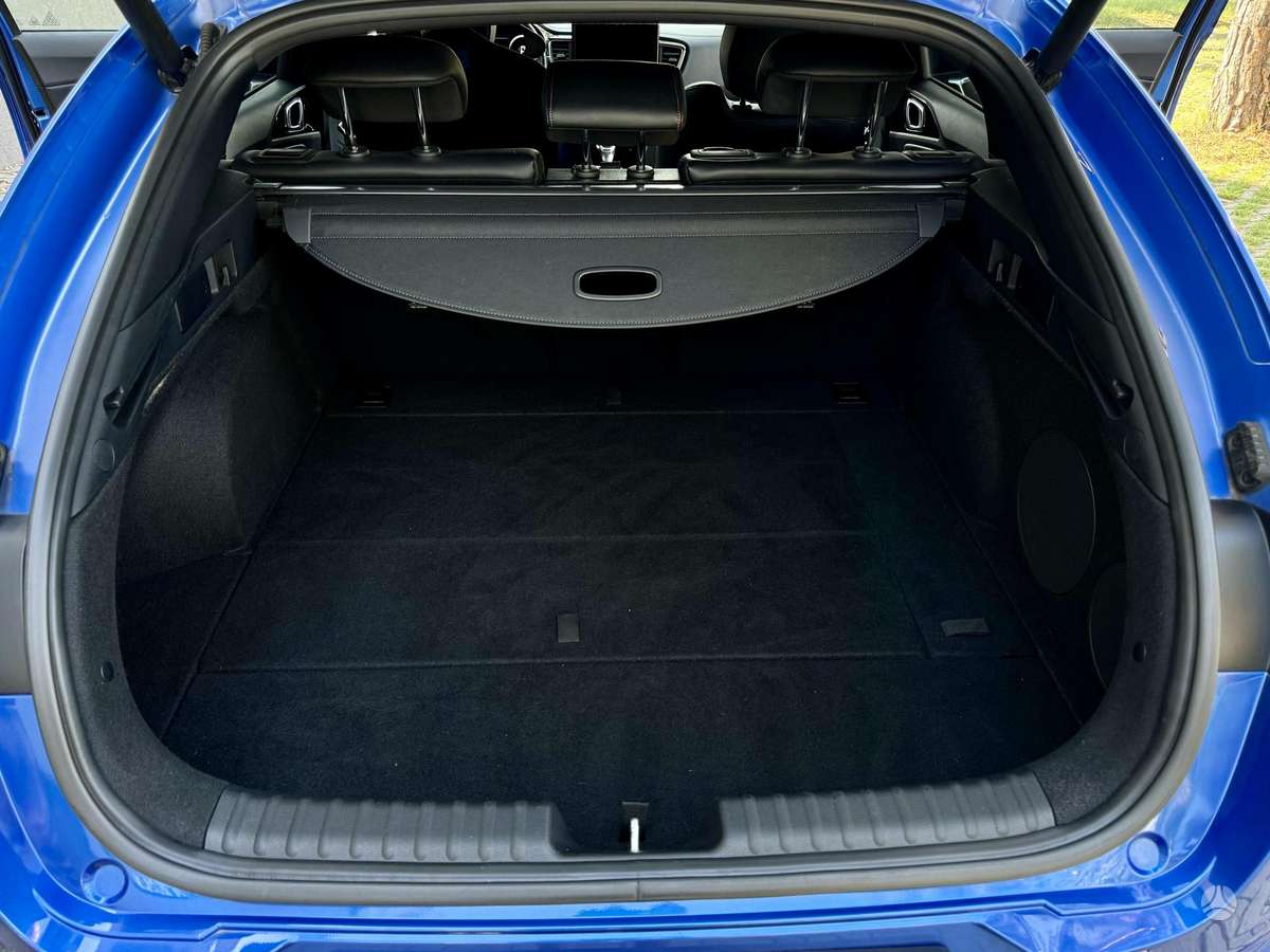 Kia ProCeed, 1.6 l., hatchback