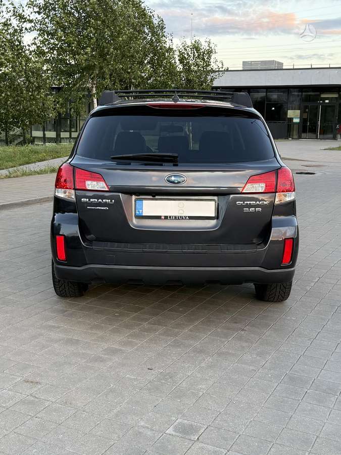 Subaru Outback, 3.6 l., Универсал