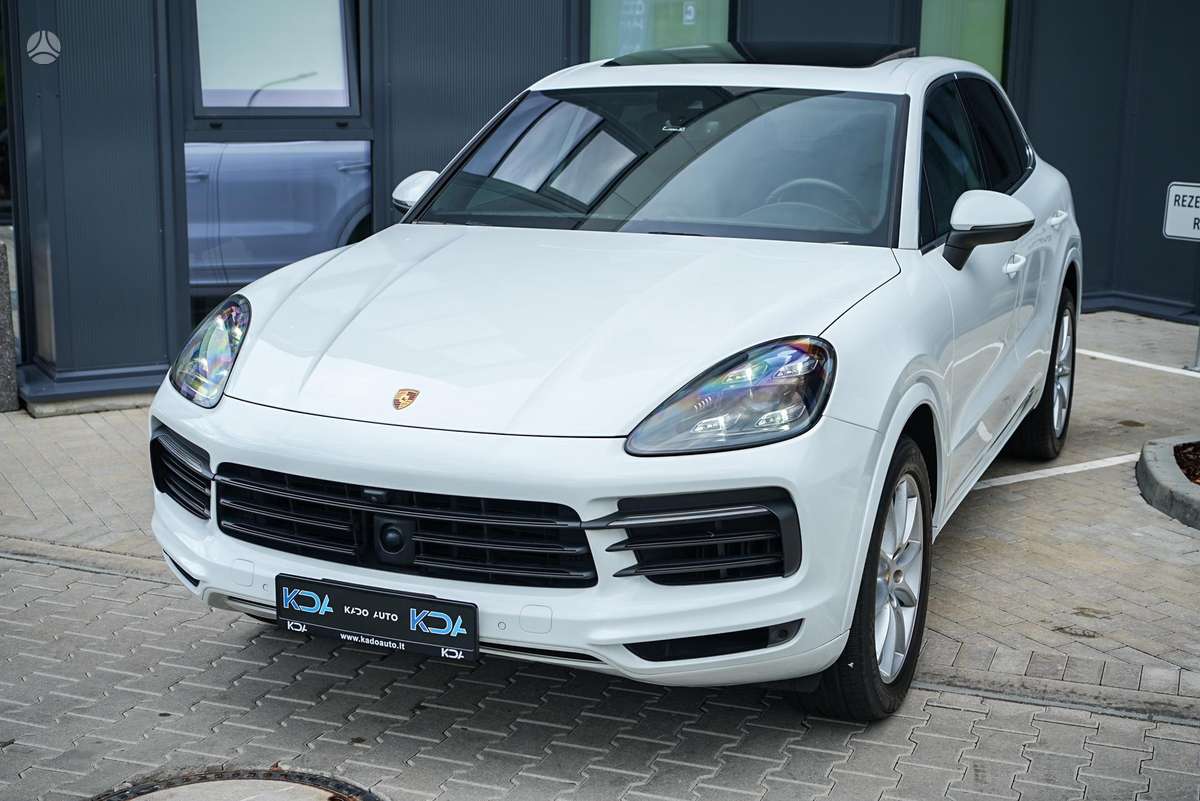Porsche Cayenne - 5
